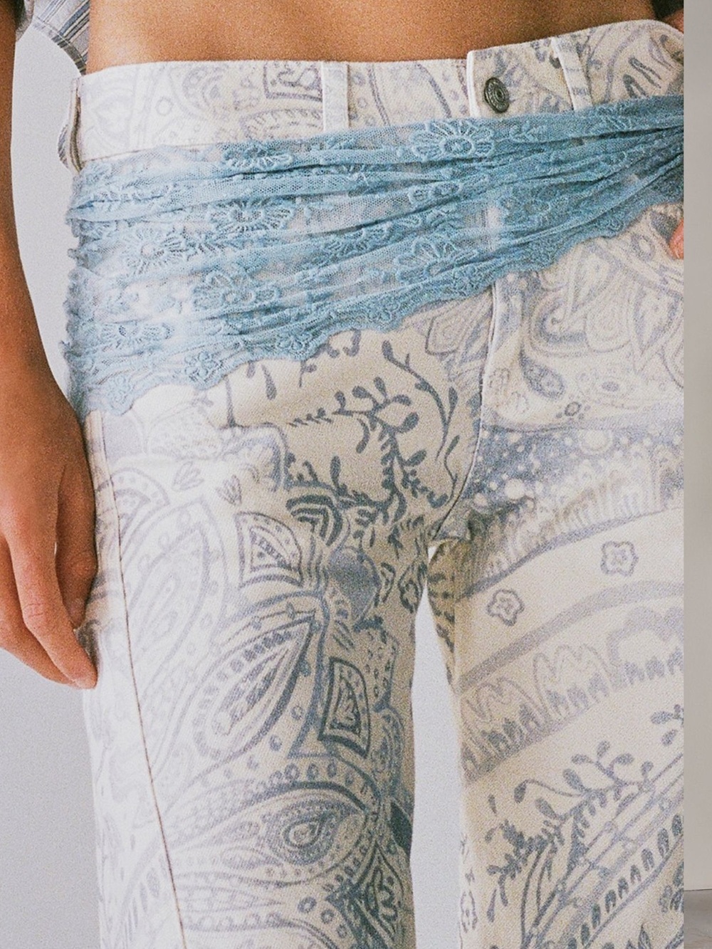 Free People Fable Printed Twisted Jean - Picture 5 of 7